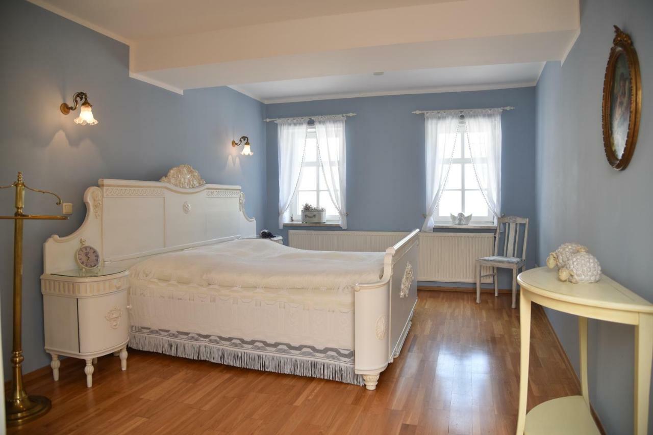 Apartment Schlafen In *
